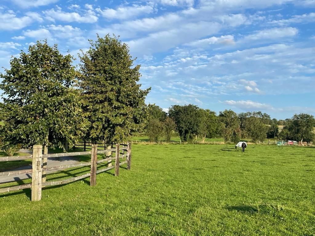 Le Clos Du Bas Courtil Guesthouse B&B Omaha Beach Osmanville 외부 사진